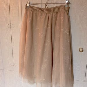 Lace tool skirt